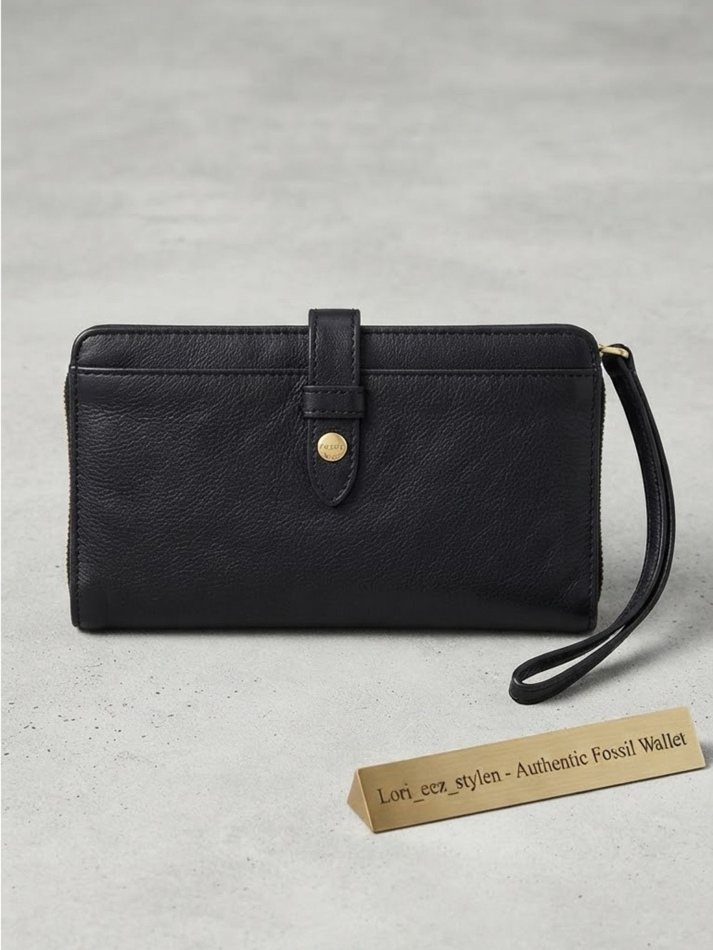 Fossil Black Leather Wristlet with Gold Snap